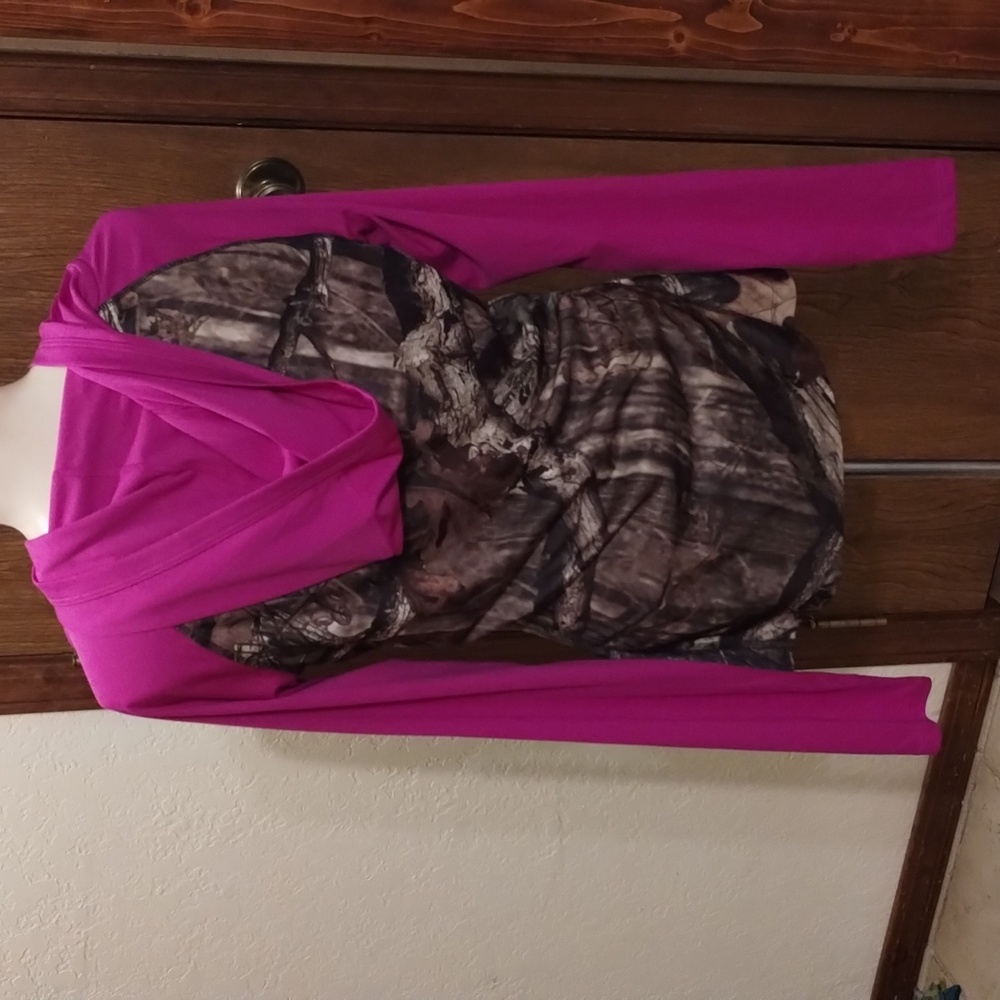 Pullover - Picture 2 of 3